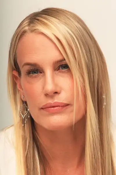 Daryl Hannah headshot