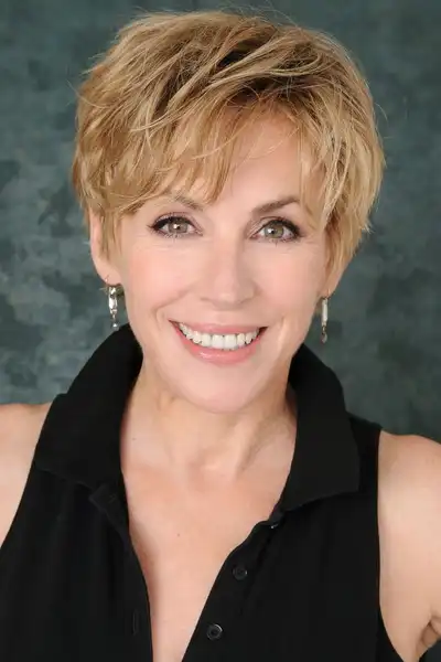 Bess Armstrong headshot