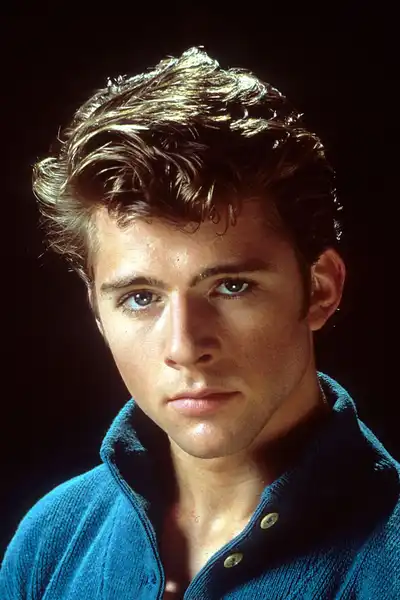 Maxwell Caulfield headshot