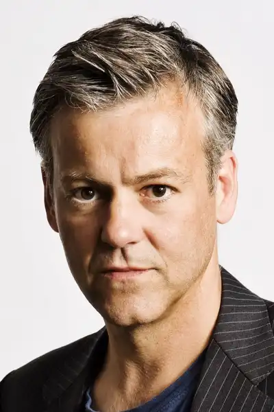 Rupert Graves headshot
