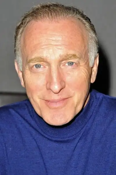 Mark Rolston headshot