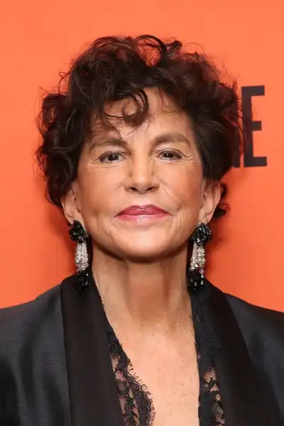 Mercedes Ruehl headshot