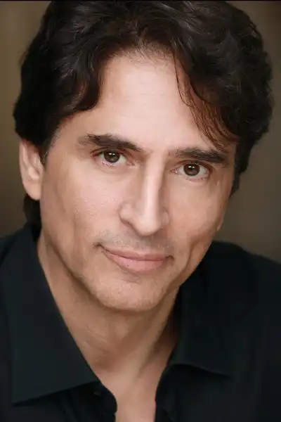 Vincent Spano headshot