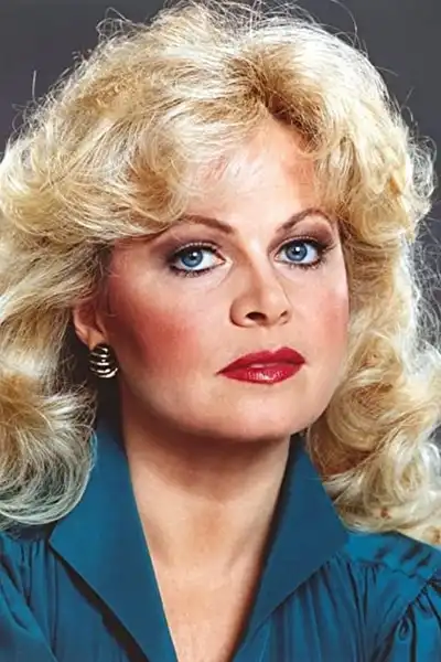 Sally Struthers headshot