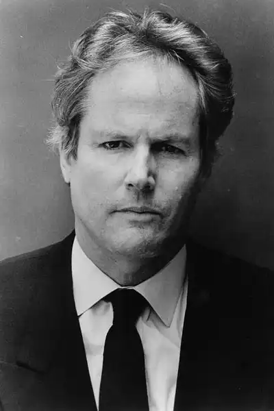 Cliff De Young headshot