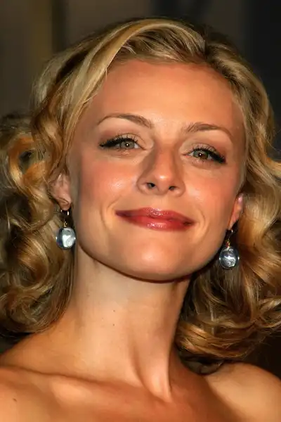 Jessica Cauffiel headshot