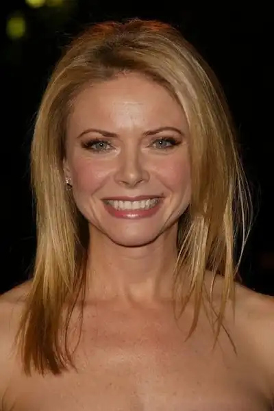 Faith Ford headshot