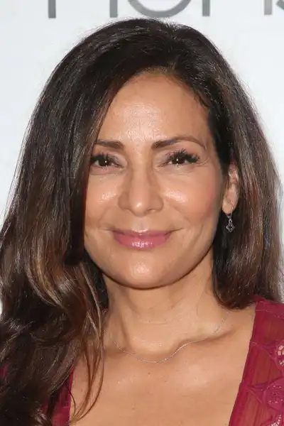 Constance Marie headshot