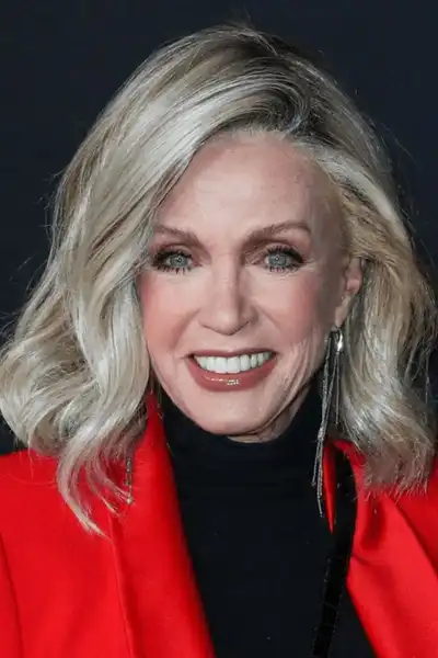 Donna Mills headshot