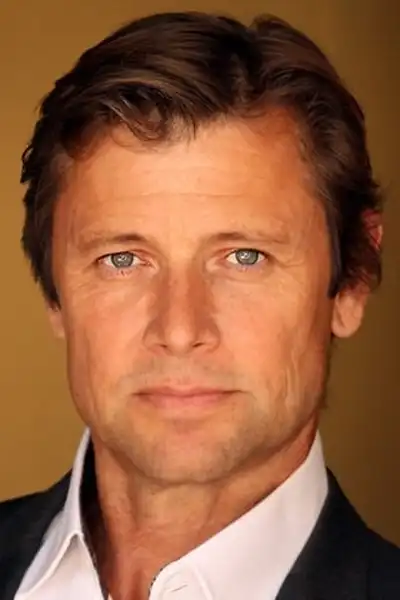 Grant Show headshot