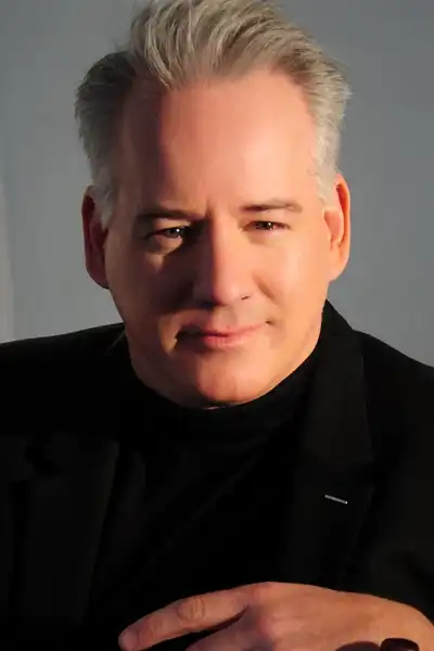 Michael Feifer headshot