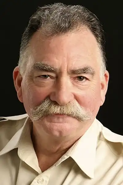 Ralph Alderman headshot
