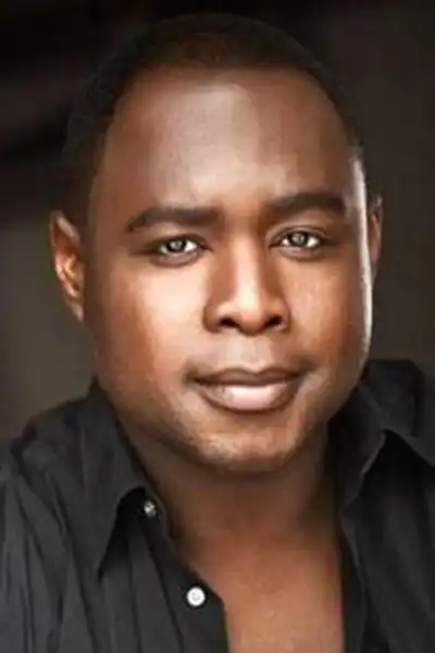 Kwesi Ameyaw headshot
