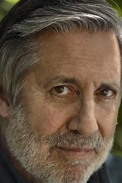 Ron Bass headshot