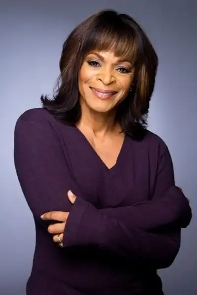 Donna Biscoe headshot
