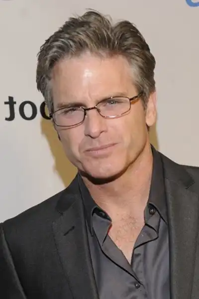 Jon Briddell headshot