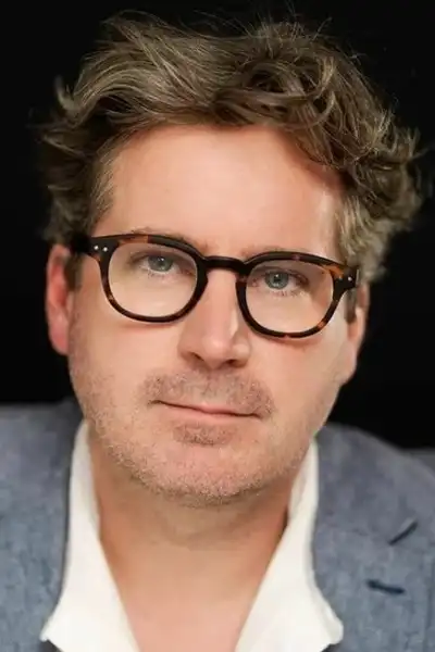 Daniel Brochu headshot