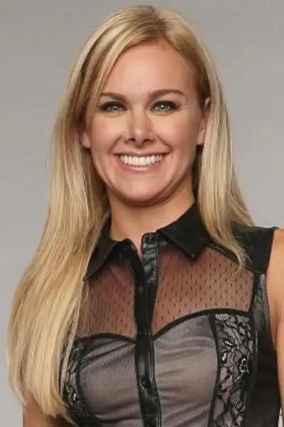 Laura Bell Bundy headshot