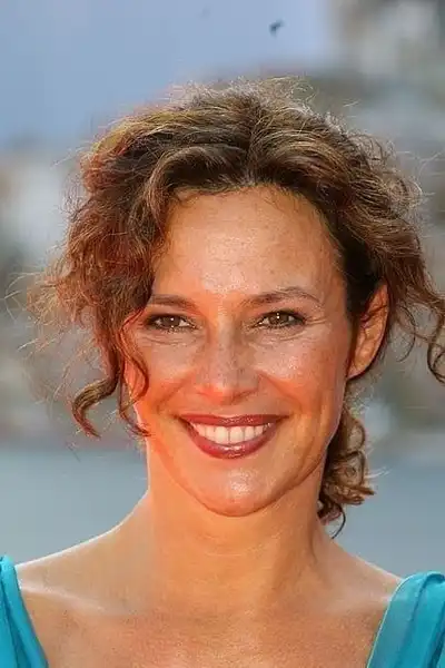 Valeria Cavalli headshot