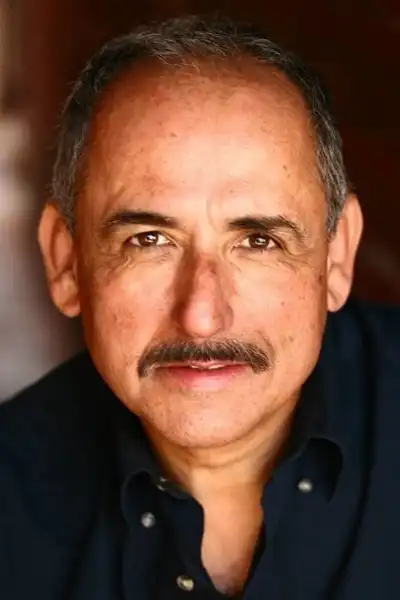 Gary Carlos Cervantes headshot