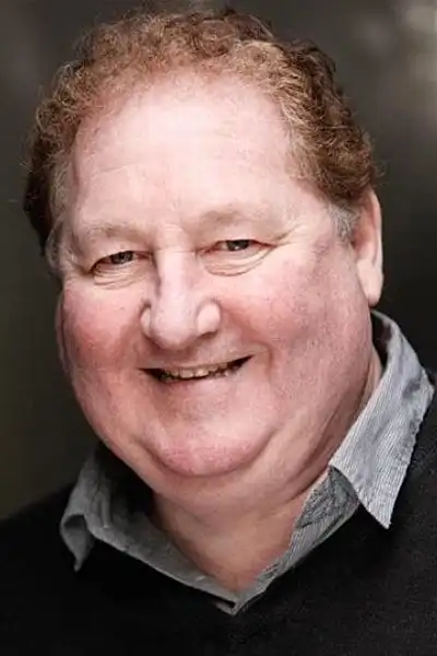 Howard Crossley headshot