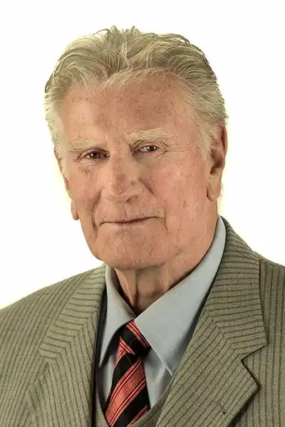 Beau Daniels headshot