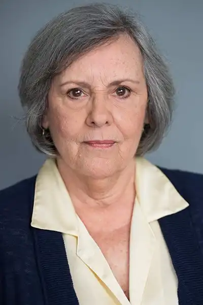 Linda Darlow headshot