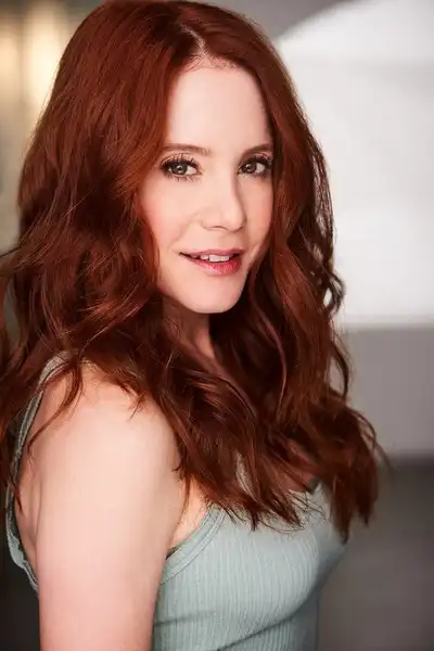 Amy Davidson headshot