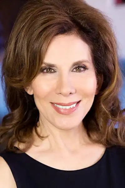 Anne DeSalvo headshot