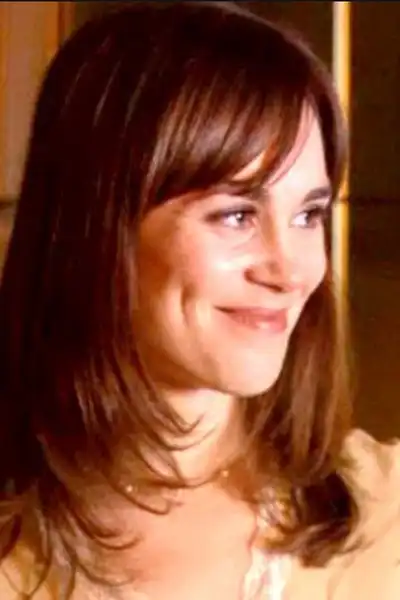 Melinda Deines headshot