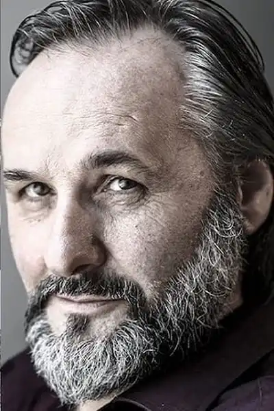 Maurizio Donadoni headshot