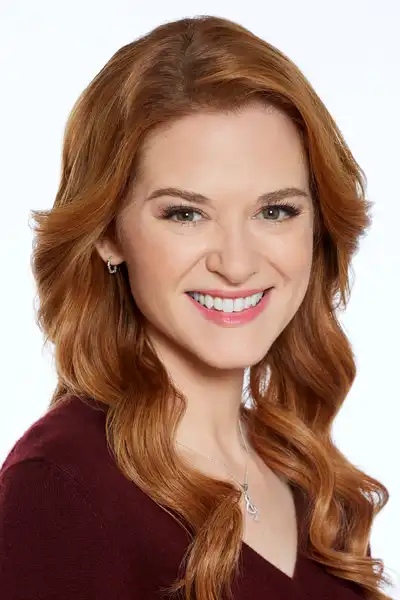 Sarah Drew headshot