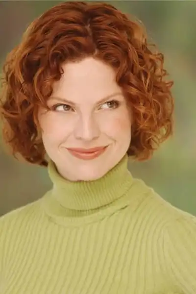 Margaret Easley headshot