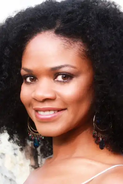 Kimberly Elise headshot