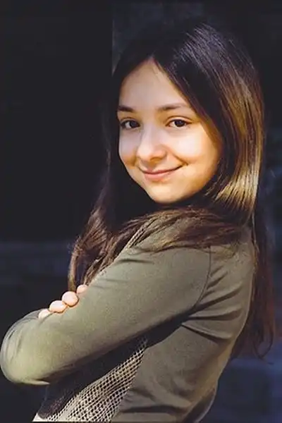 Amanda Fein headshot
