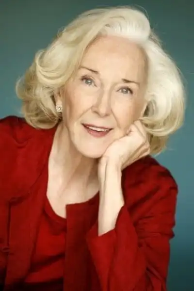 Anna Ferguson headshot