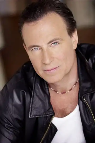 Brent Fidler headshot
