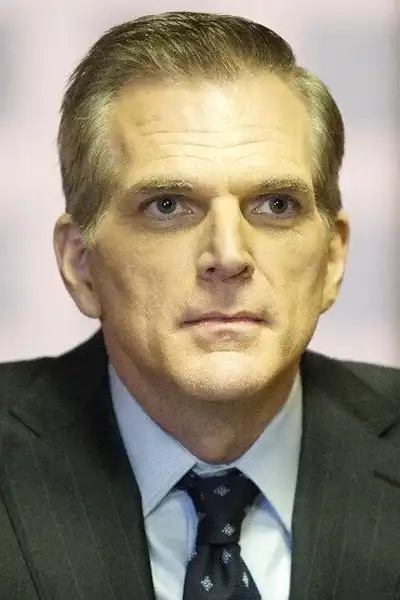 Markus Flanagan headshot