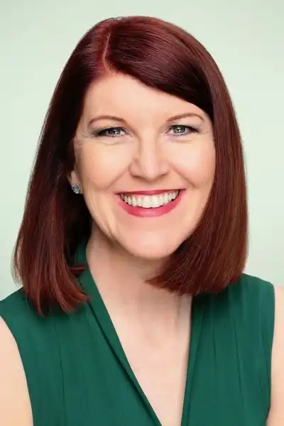 Kate Flannery headshot