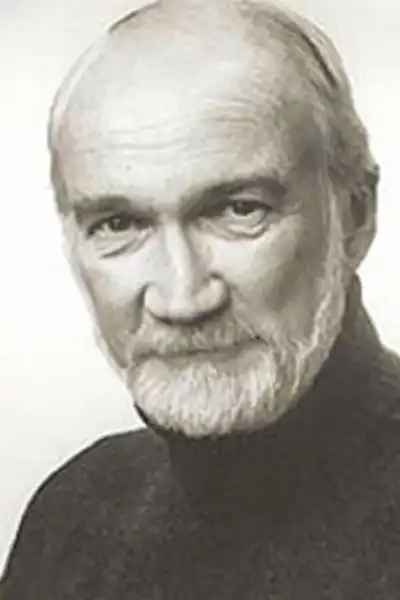 Colin Fox headshot