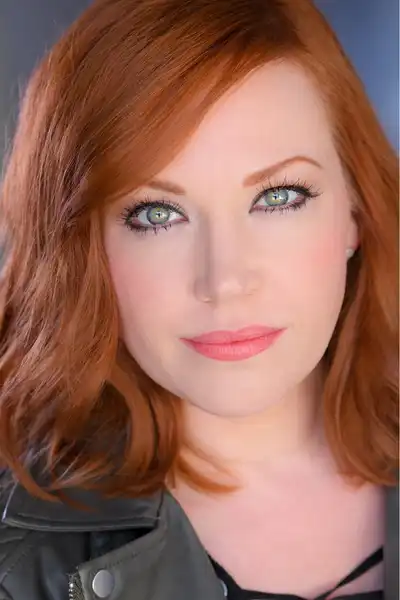 Adrienne Frantz headshot