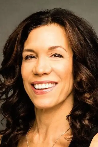 Allegra Fulton headshot