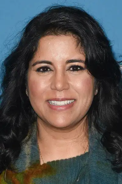 Nisha Ganatra headshot