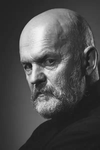 Valentin Ganev headshot