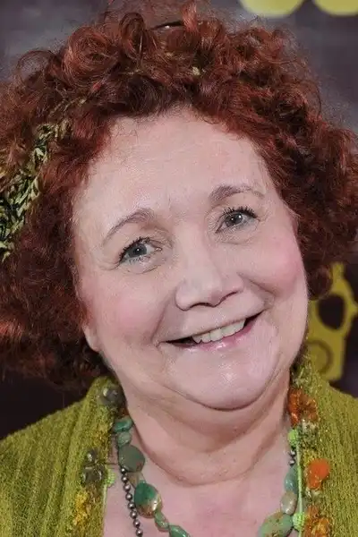 Lynne Griffin headshot