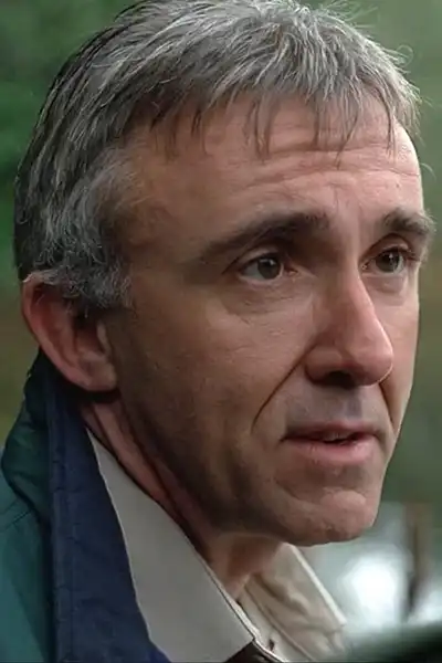 Peter Hanlon headshot