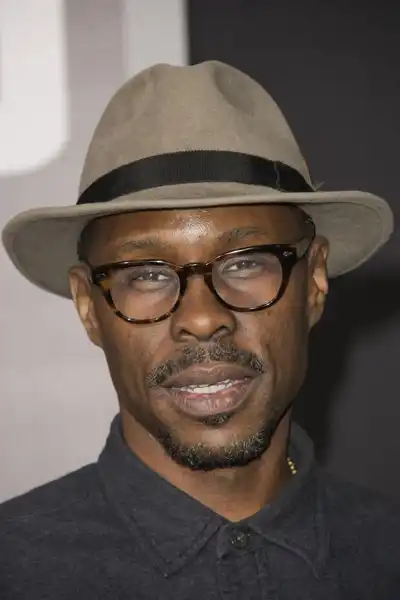 Wood Harris headshot