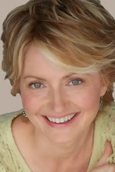 Kelley Hazen headshot