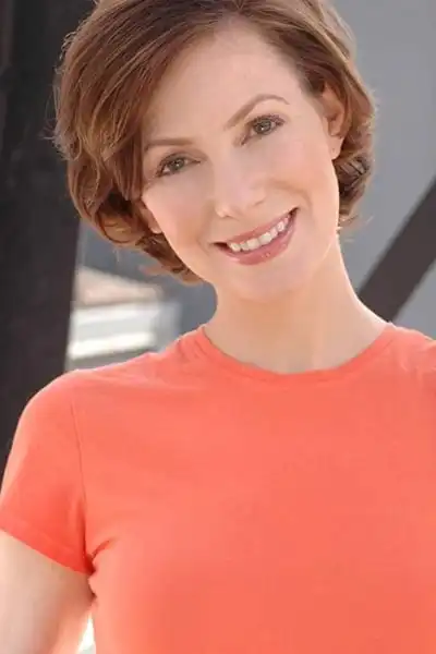 Joanna Herrington headshot