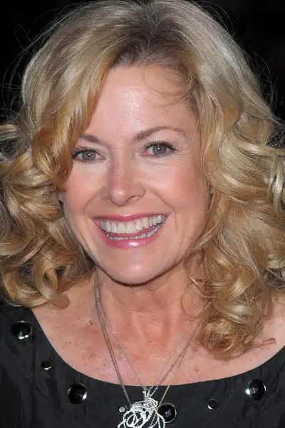 Catherine Hicks headshot